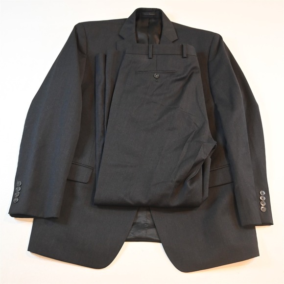 Calvin Klein 43R 36x32 Gray 100% Wool Mens Jacket Pants Suit